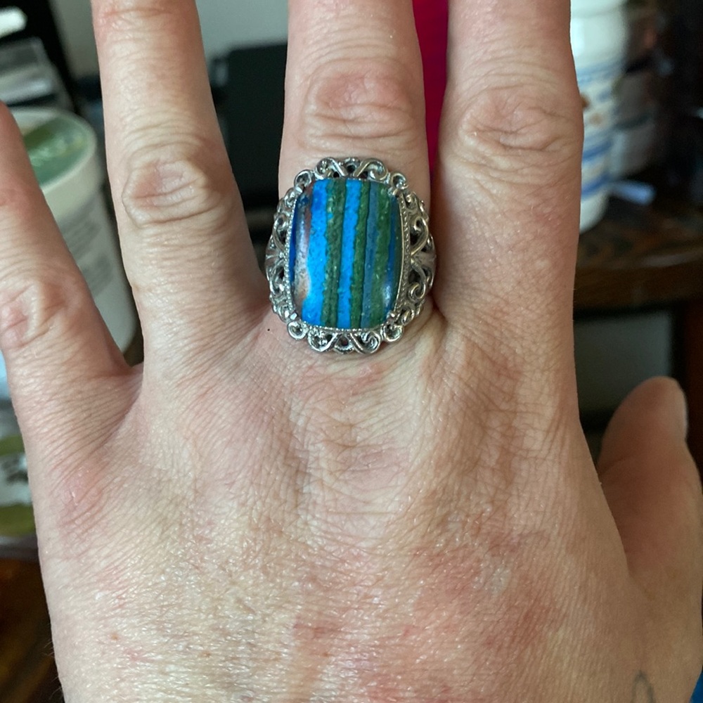 Vintage silver ring with unique stone
